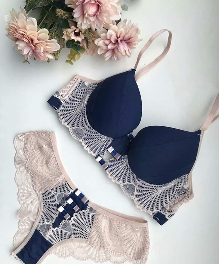 Lace Bra & Panty Set